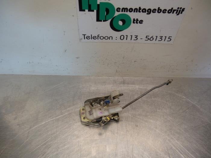 Serrure portière mécanique 2portes droite d'un Honda Civic, Honda, -, 3 mois de garantie, Utilisé