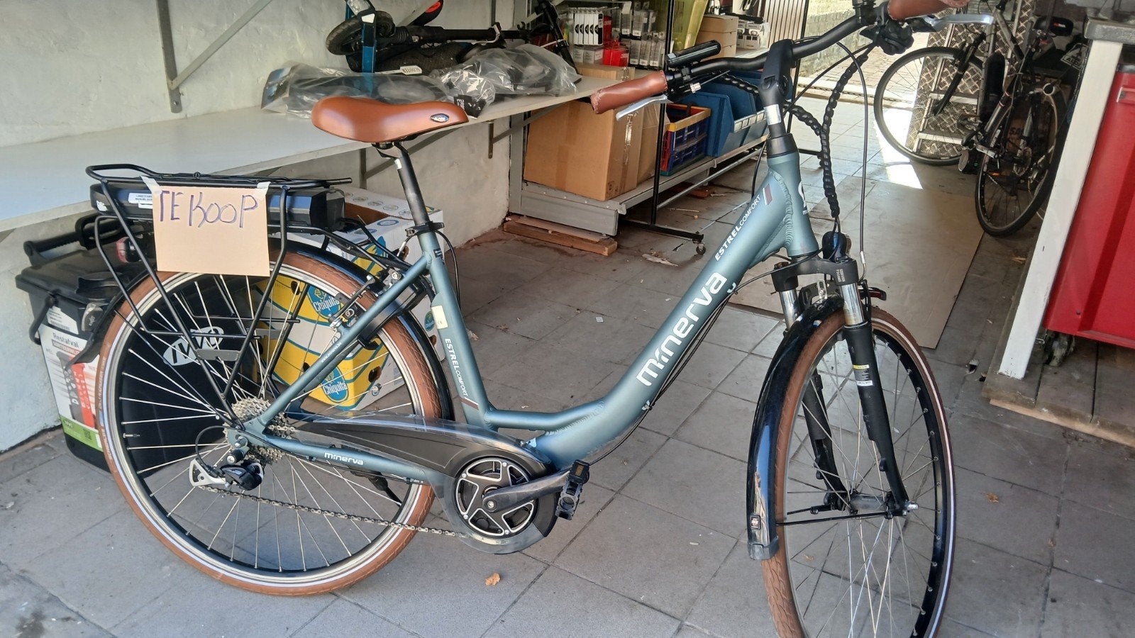 Nieuwe elektrische fiets voor dames, Fietsen en Brommers, Elektrische fietsen, Ophalen, Nieuw