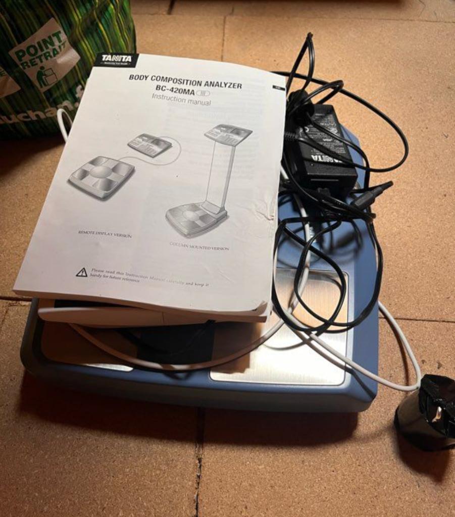 Balance impédancemètre Tanita BC-420 analyseur corporel pro, Electroménager, Balances, Utilisé, Digital, Autres types, 1 à 500 grammes