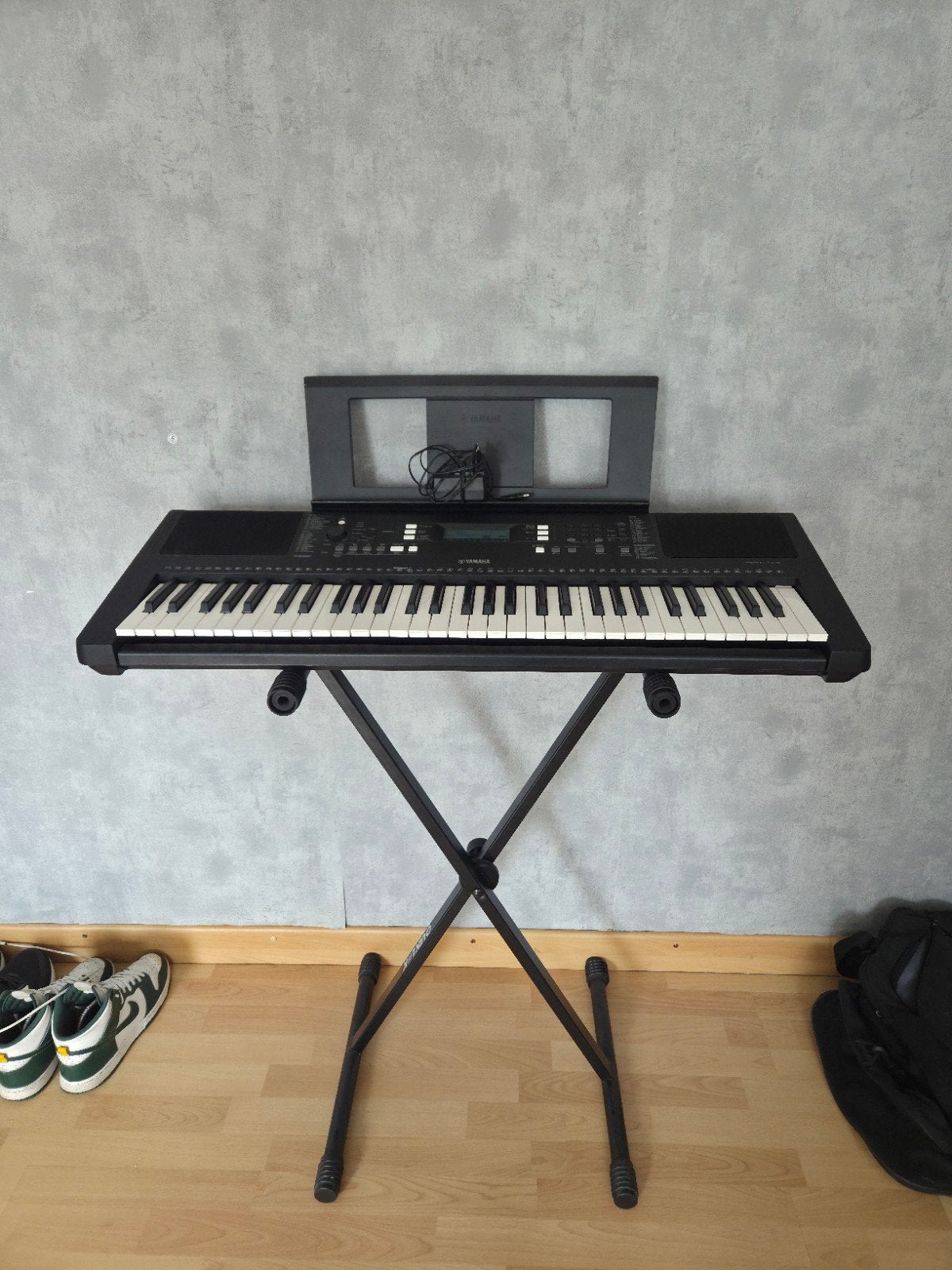 Yamaha psr-E373, Musique & Instruments, 61 touches, Yamaha, Enlèvement, Utilisé