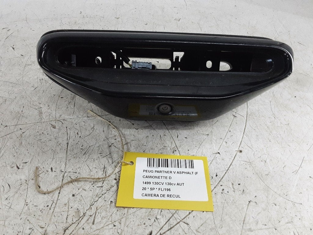 CAMERA ACHTER Partner (EA / / EF / EN / EU) (98261767XY), Kontakt-peugeot@peugeot.com, Gebruikt, Peugeot Deutschland GmbH, Bahnhofsplatz
65423  Rüsselsheim, DE