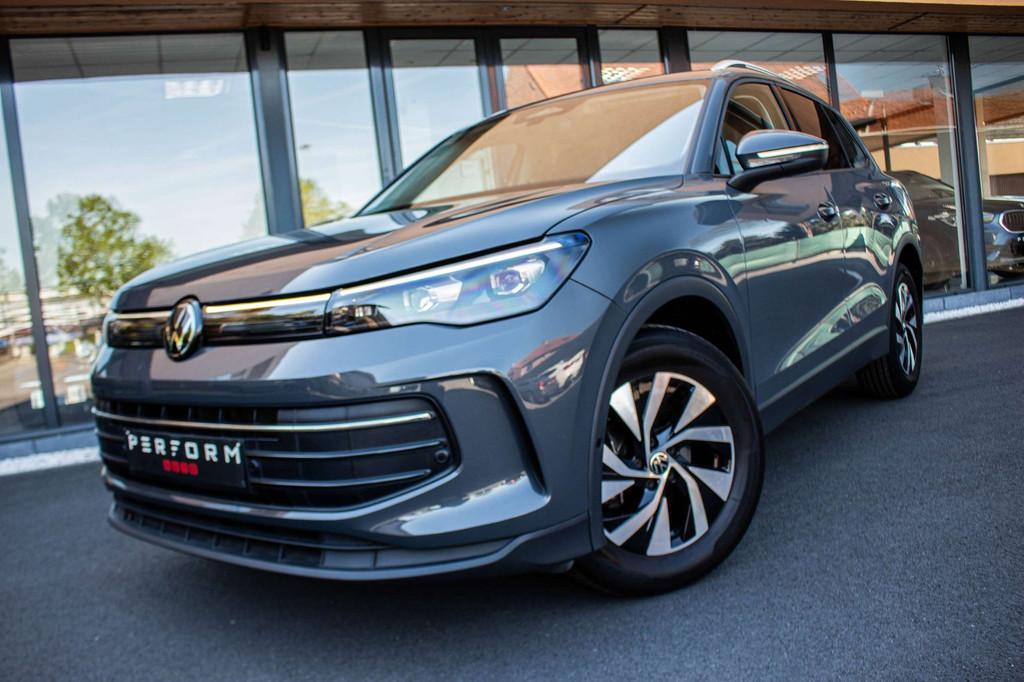 Volkswagen Tiguan e-HYBRID 1.5 E-TSI DSG*180kW*MASSAGE & MEM, Autos, 1395 cm³, USB, Achat, Entreprise