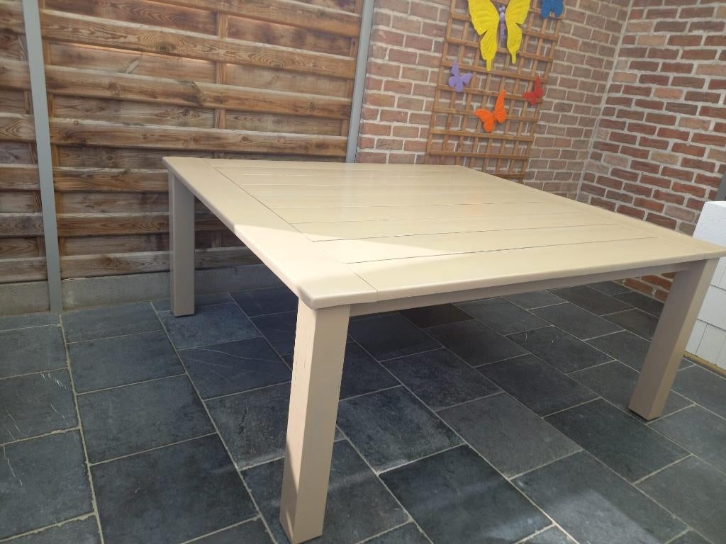 Prachtige tuintafel + 4 stoelen - Moet weg!, Enlèvement, Neuf, Carré, Bois