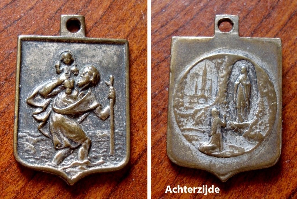 Christelijke medaille uit Lourdes met St. Christoffel, Collections, Envoi, Utilisé, Autres types, Christianisme | Catholique