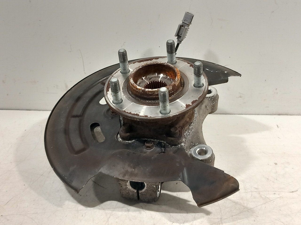 Wielnaaf rechts voor Hyundai Nexo, Onderdelen@venauto.nl, Van der Ven Autorecycling B.V., Ettenseweg 76, 4706 PB Roosendaal, The Netherlands