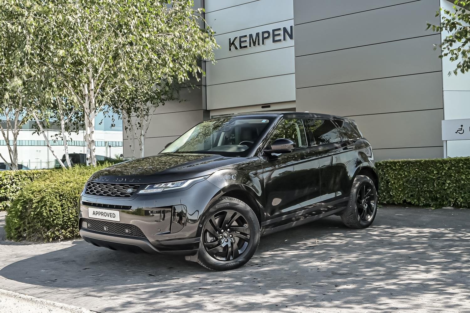 Land Rover Range Rover Evoque D165, 122 kW, 161 g/km, Zwart, https://public.car-pass.be/vhr/2f6f4cf6-4a5b-4bc5-9a6a-28ec4cf6cd70