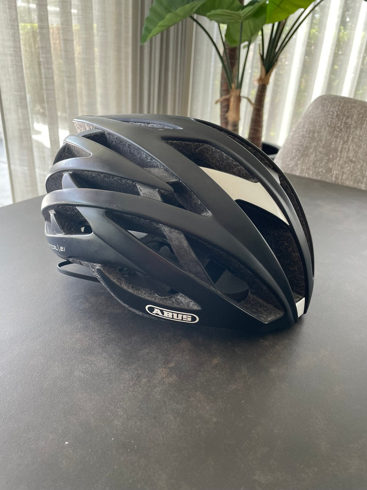 Fietshelm ABUS, Ophalen, Gebruikt