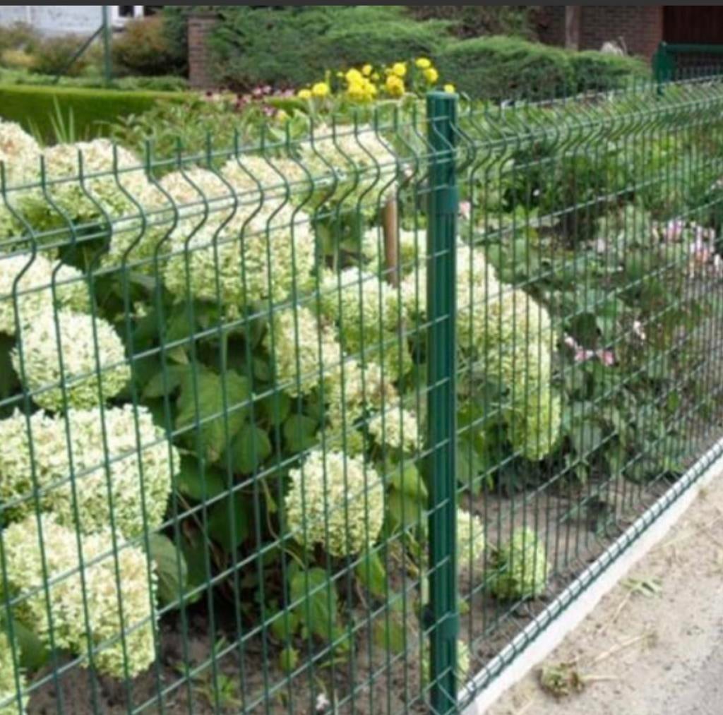 2 draadpanelen tuinomheining + 3 palen - groen, Ophalen, Gebruikt