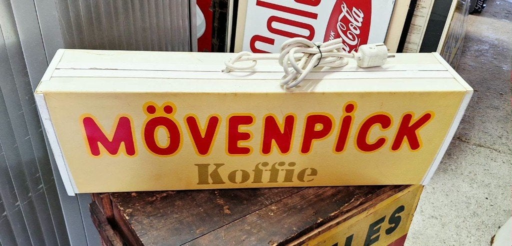 Redelijk unieke lichtbak, lichtreclame van Mövenpick koffie., Verzamelen, Merken en Reclamevoorwerpen, Ophalen, Gebruikt, Lichtbak of (neon) lamp