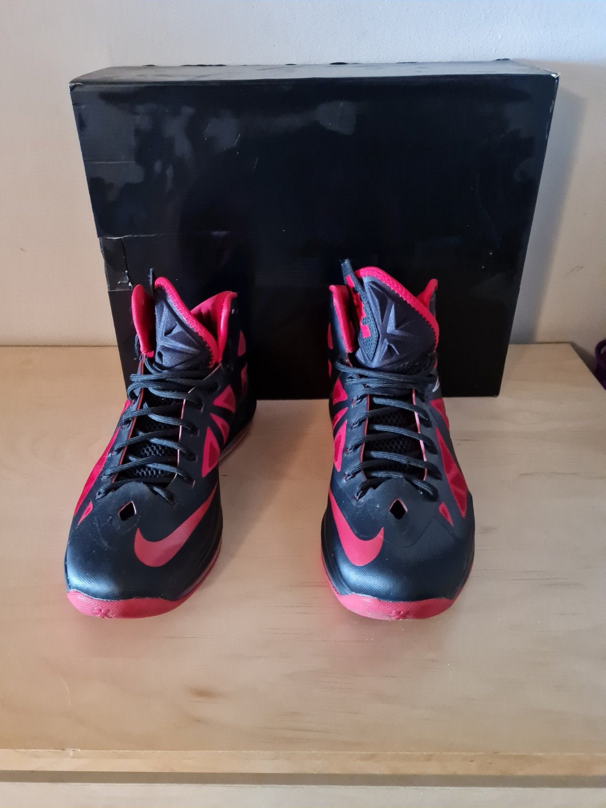 Lebron x maat 43, Verzenden