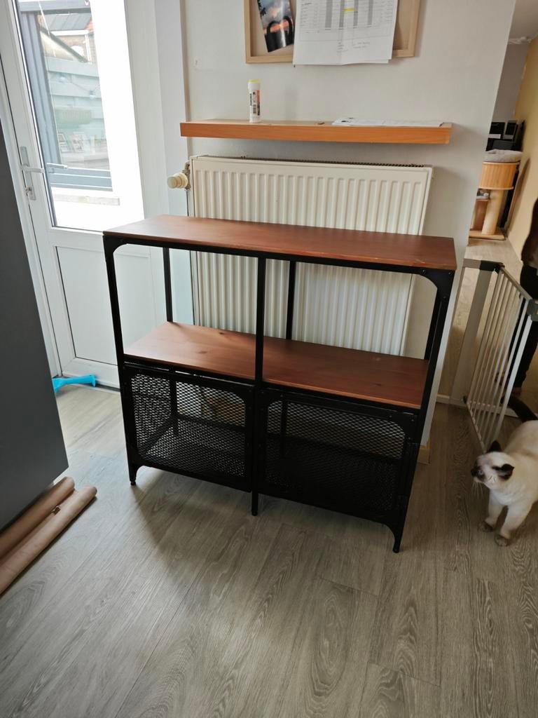 Ikea nockeby lage wandkast, Ophalen