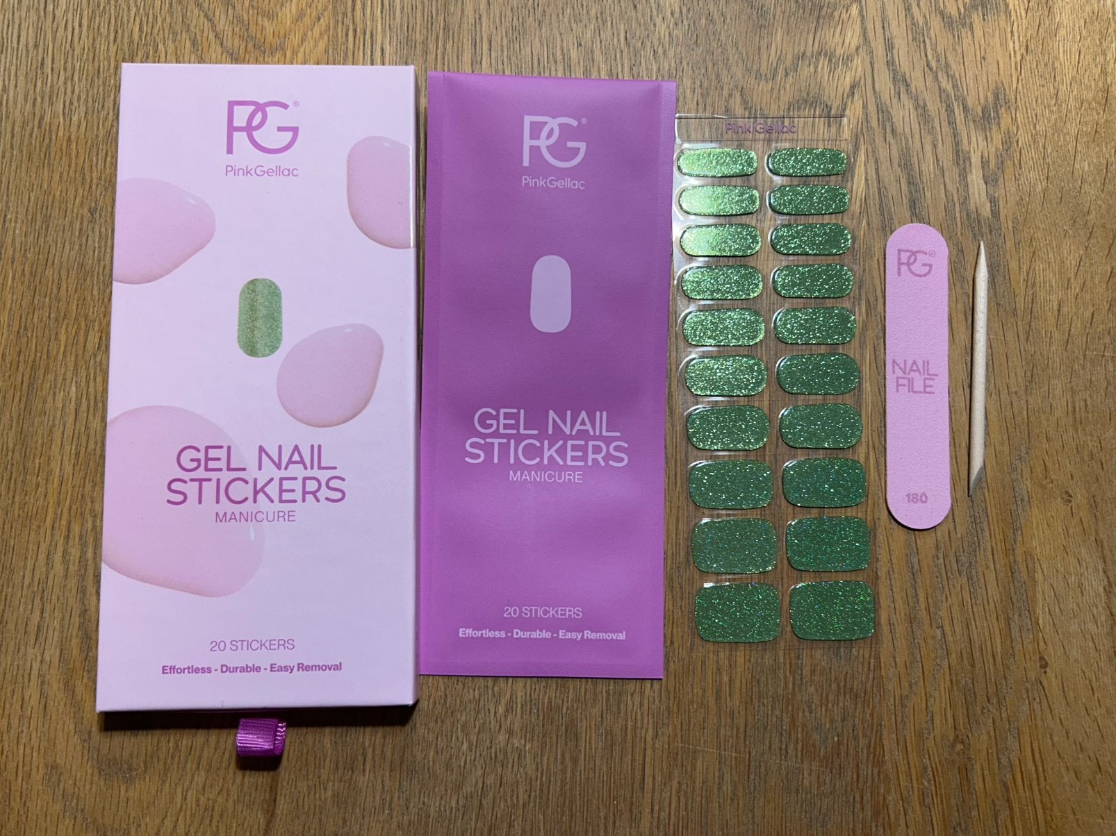 Pink Gellac gel nagel stickers 20 stuks Sparkling Green 035, Nieuw, Ophalen of Verzenden, Groen, Handen en Nagels