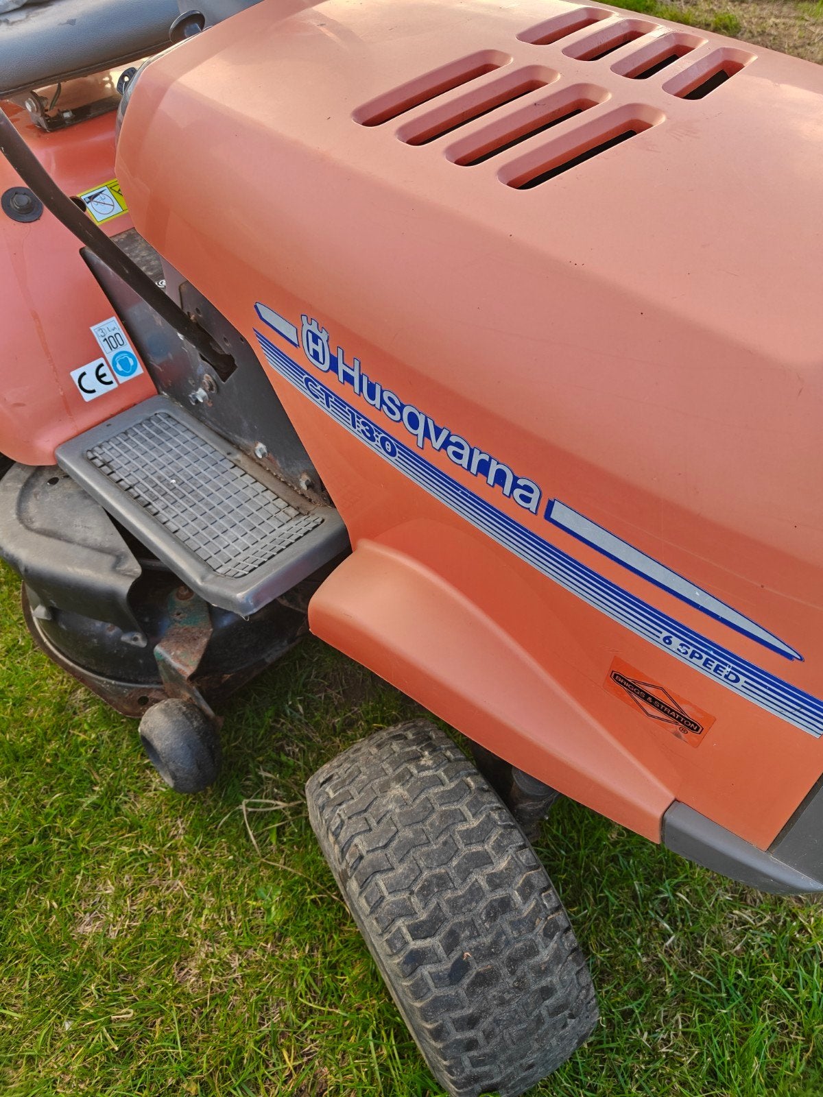 deux tracteur tondeuse Husqvarna ct130 / cth 160, Jardin & Terrasse, Enlèvement