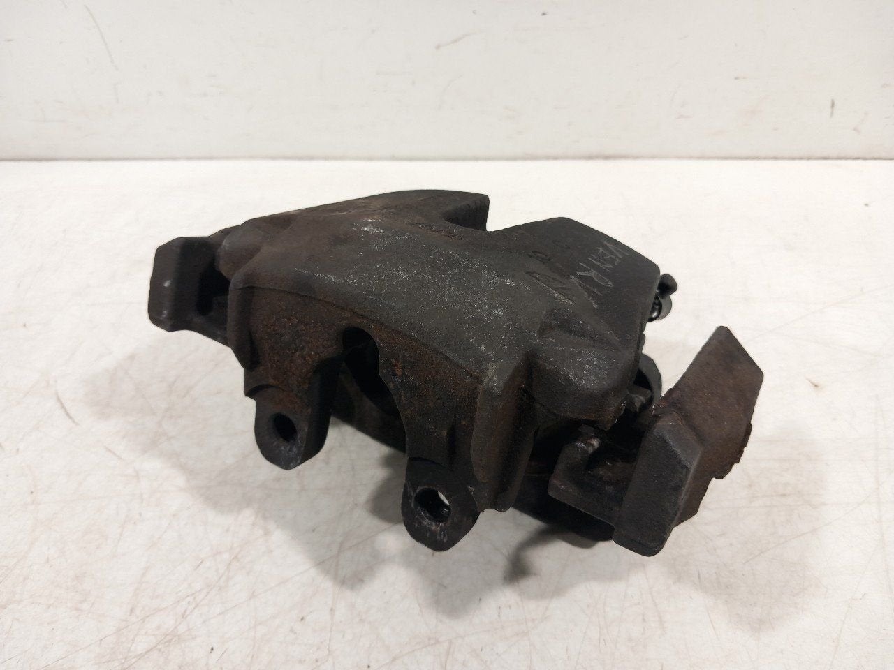 Remklauw rechts voor BMW X5, Onderdelen@venauto.nl, Van der Ven Autorecycling B.V., Gebruikt, Ettenseweg 76, 4706 PB Roosendaal, The Netherlands