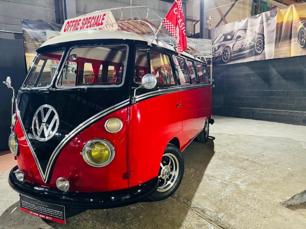 Volkswagen T1 Split minibus 9 Places Cuir J.A, Monovolume, Overige modellen, Handgeschakeld, https://public.car-pass.be/vhr/616f9950-e6f5-4ae5-8f30-a4a0ca5623e4