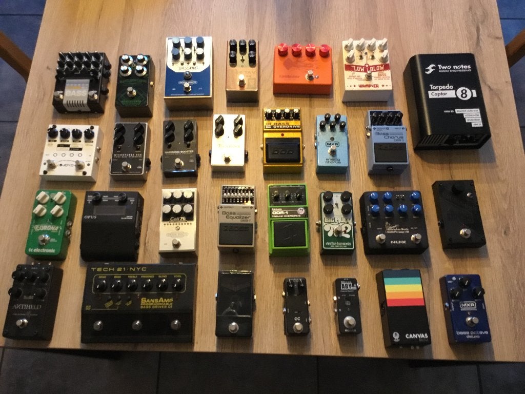 EFFETS BASSE et GUITARE, Muziek en Instrumenten, Ophalen, Zo goed als nieuw