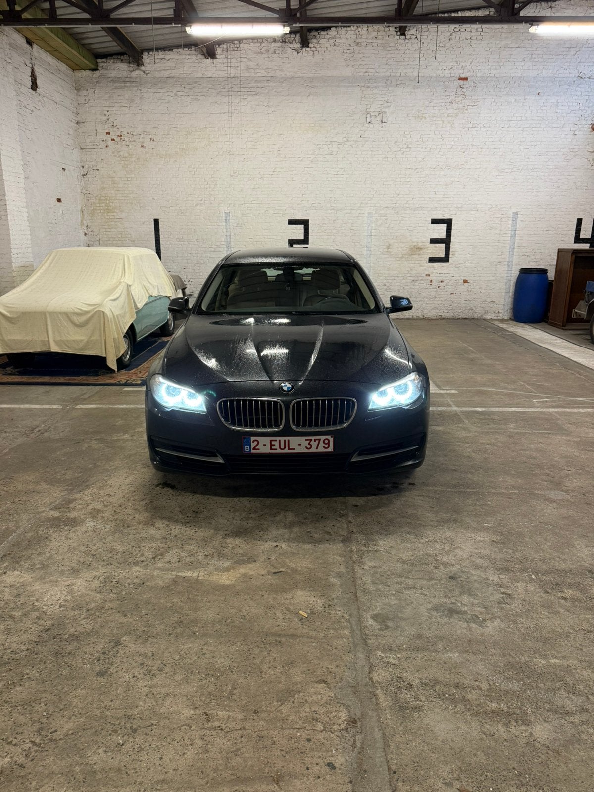 Bmw 520D touring, Auto's, BMW, Automaat, Dealer onderhouden, 4 cilinders, 5 deurs