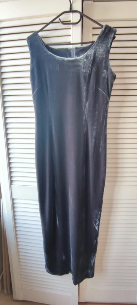 Maxi jurk, Kleding | Dames, Maat 38/40 (M), Nieuw, Ophalen of Verzenden, Grijs