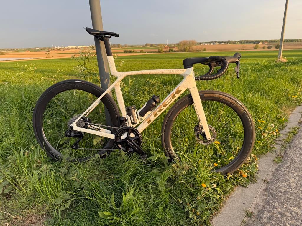 Trek madone SLR9 gen8, Enlèvement, Comme neuf