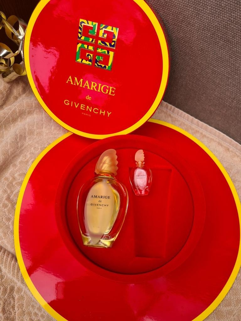 Coffret parfum en forme de chapeau avec 2 flacons vides, Enlèvement, Utilisé