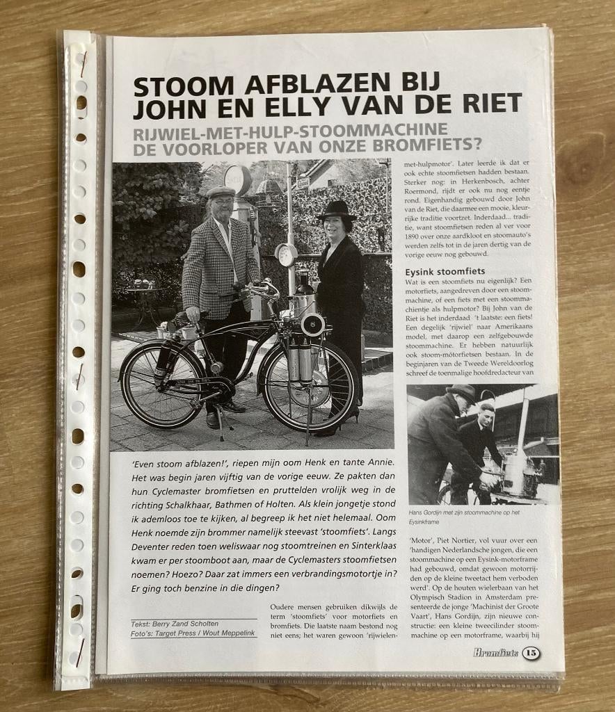 Map met diverse documentatie Hulp Stoommachine bij bromfiets, Verzenden, Zo goed als nieuw