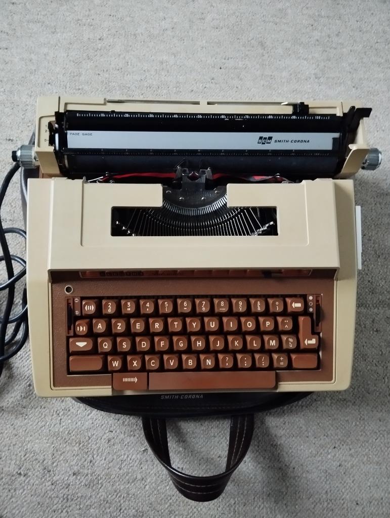 Machine à écrire Smith Corona Vintage 1970, Enlèvement, Utilisé