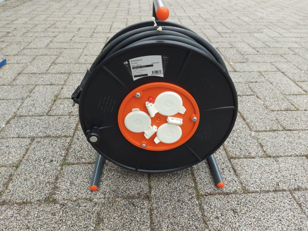 Kabelhaspel 40 m 3 X 2.5 mm, Doe-het-zelf en Bouw, Elektriciteit en Kabels, Ophalen, Nieuw, Kabel of Snoer