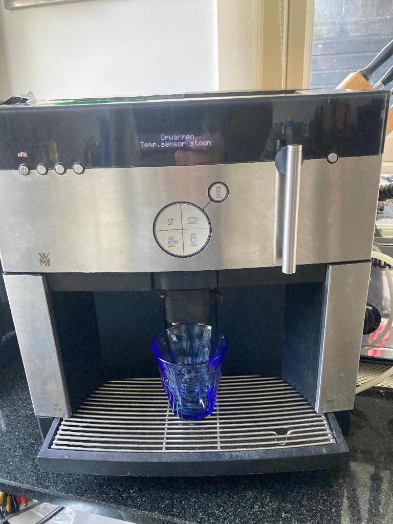 WMF 1000 - non fonctionnel = pièces, Electroménager, Réservoir d'eau amovible, Enlèvement ou Envoi, Café en grains, Cafetière