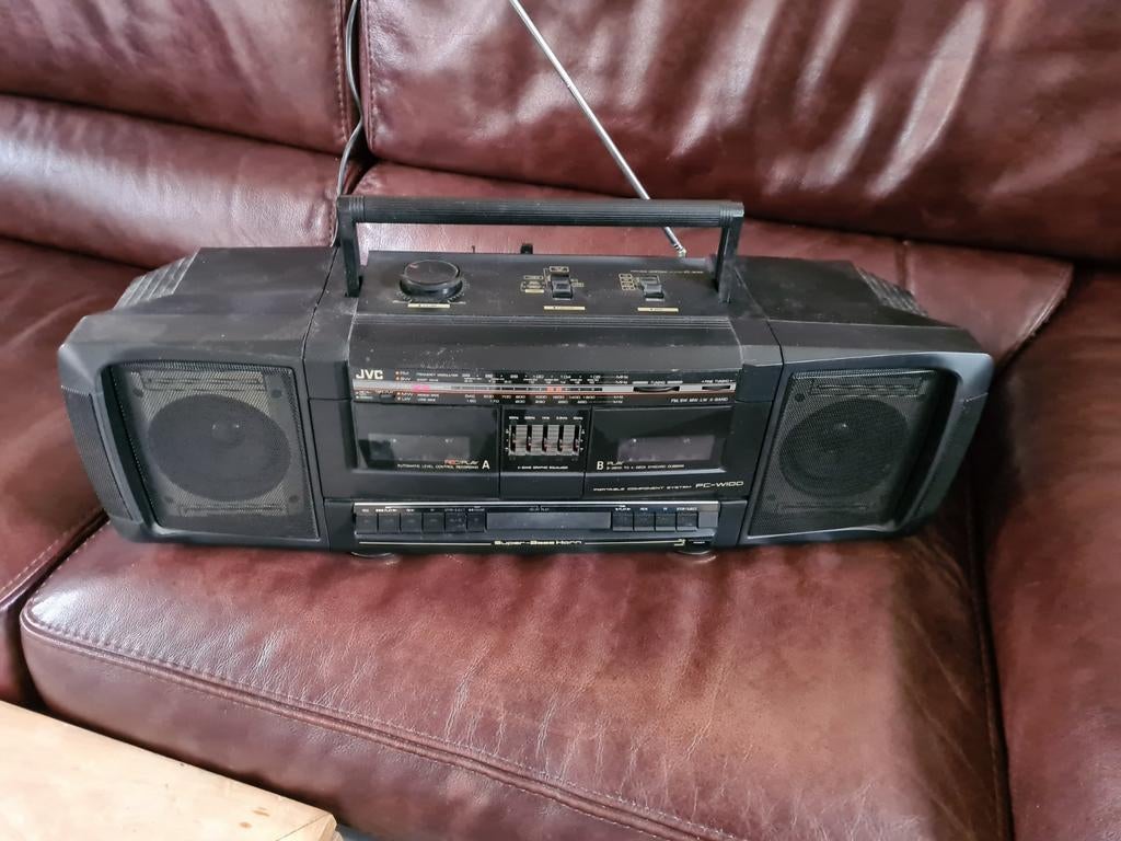 Magnifique lecteur JVC portable, tuner, 2 cassettes, Enlèvement ou Envoi, Comme neuf