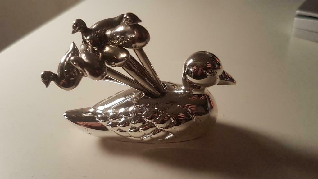 verzilverd eendje met 6 stevige prikkers/ cocktailprikkers, Antiek en Kunst, Ophalen of Verzenden