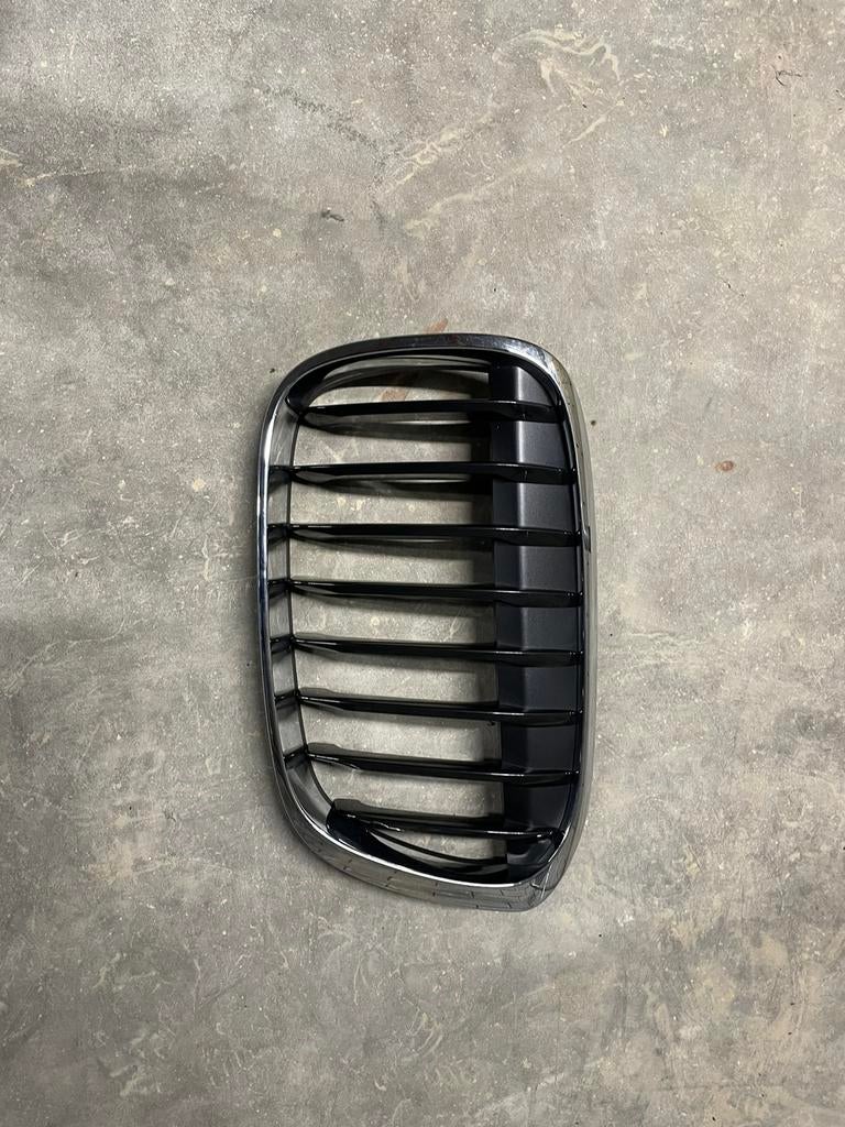 Calandre Bmw X1 F48, Autos : Pièces & Accessoires, Carrosserie & Tôlerie, Enlèvement ou Envoi, Utilisé, Avant, BMW