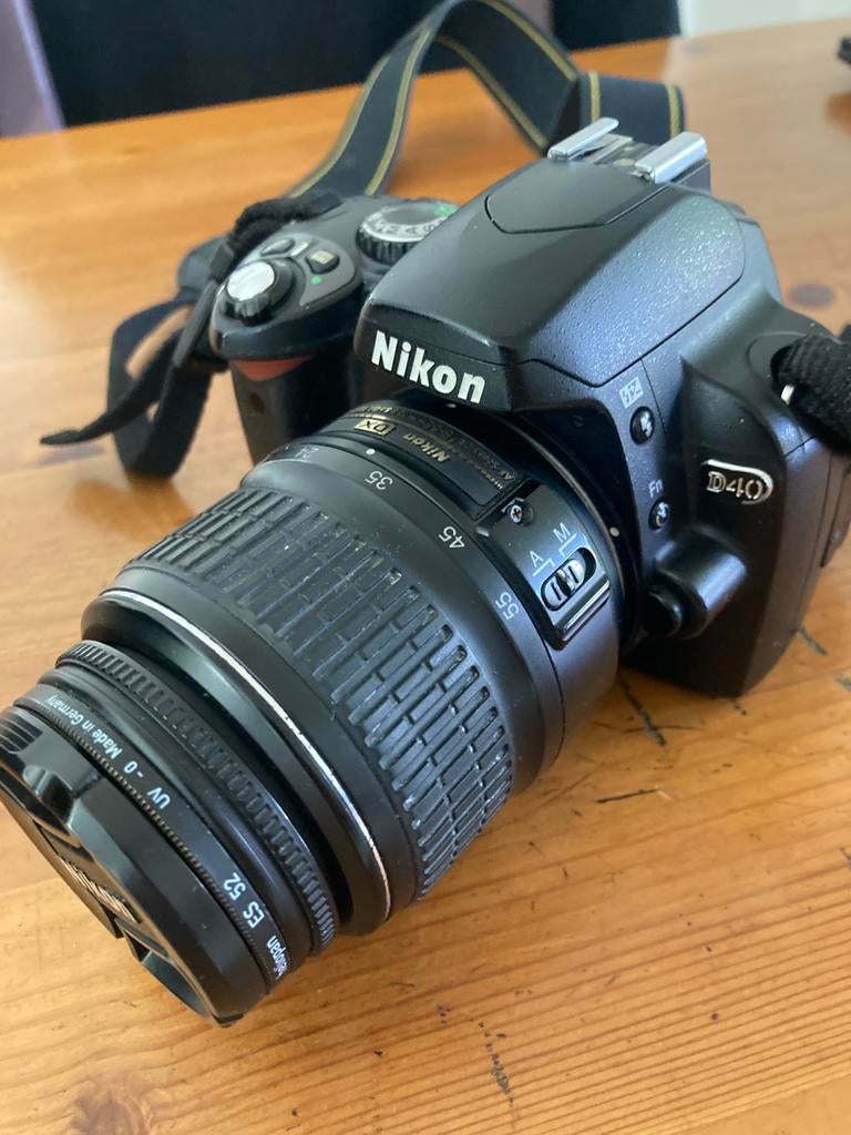 Nikon D40 + objectif 18-55, Enlèvement ou Envoi, Utilisé, Reflex miroir, Nikon