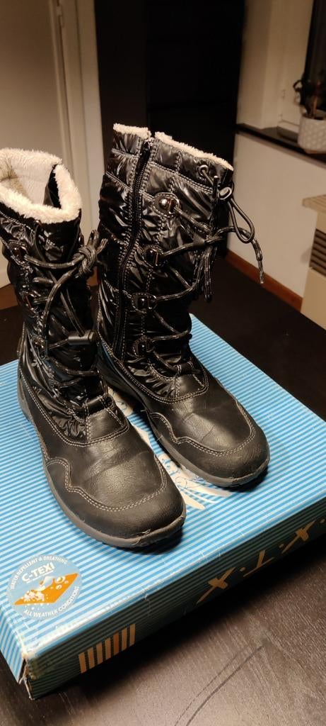 Bottes de neige taille 38, Vêtements | Femmes, Comme neuf, Bottes de neige, Noir, Enlèvement ou Envoi