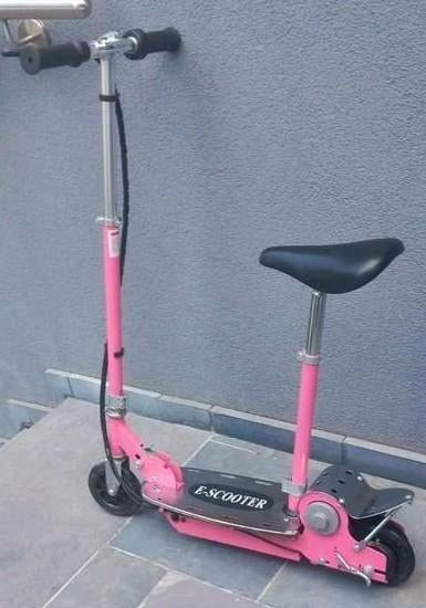 Trottinette électrique, Enlèvement ou Envoi, Comme neuf