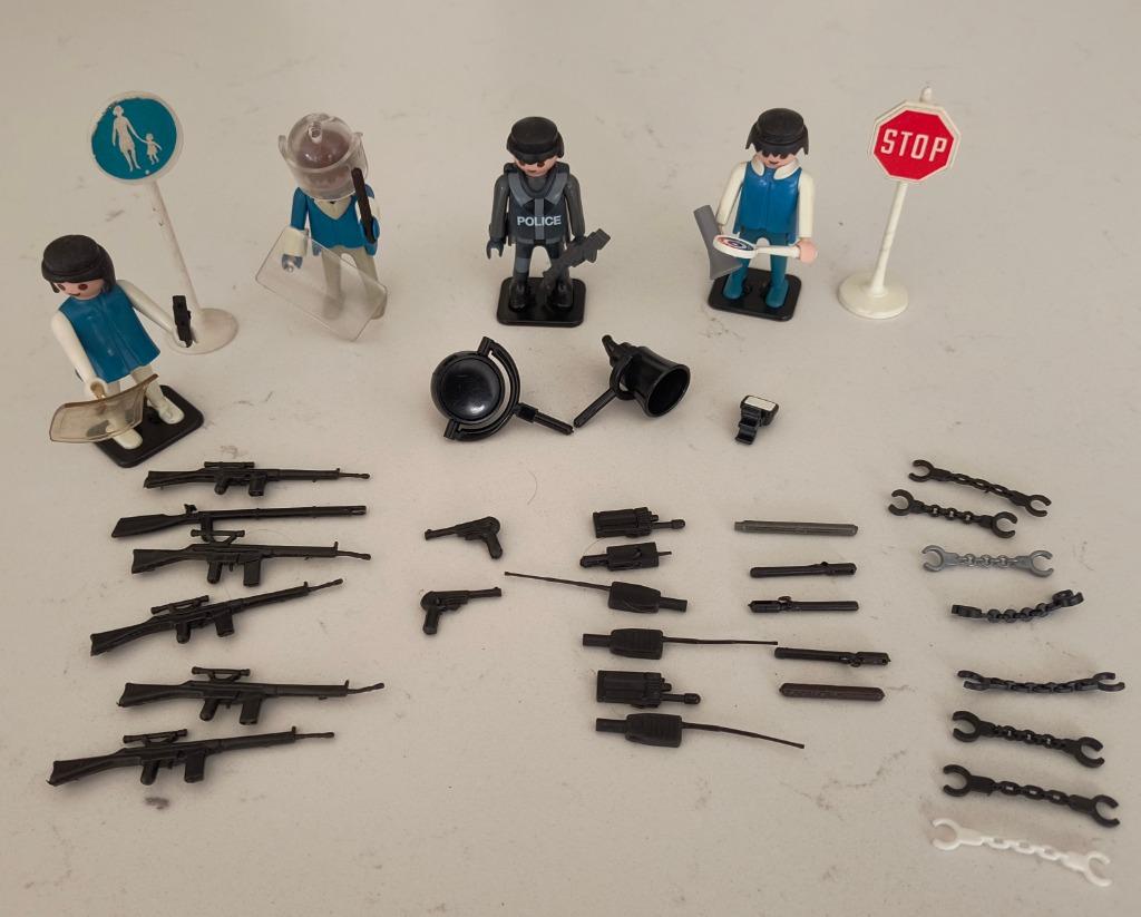 Grote Playmobil Politie Set met tal van Accessoires, Ophalen of Verzenden, Gebruikt, Los Playmobil