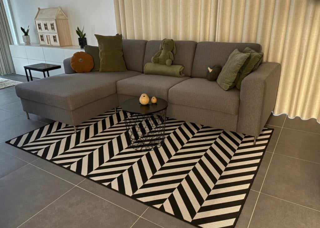 Tapijt IKEA zwart/wit (collector’s item), Huis en Inrichting, Ophalen, 150 tot 200 cm, 200 cm of meer, Zo goed als nieuw