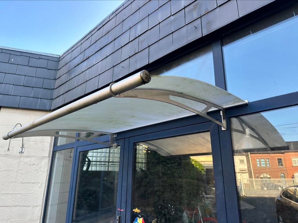 Marquise, auvent, Enlèvement, Utilisé