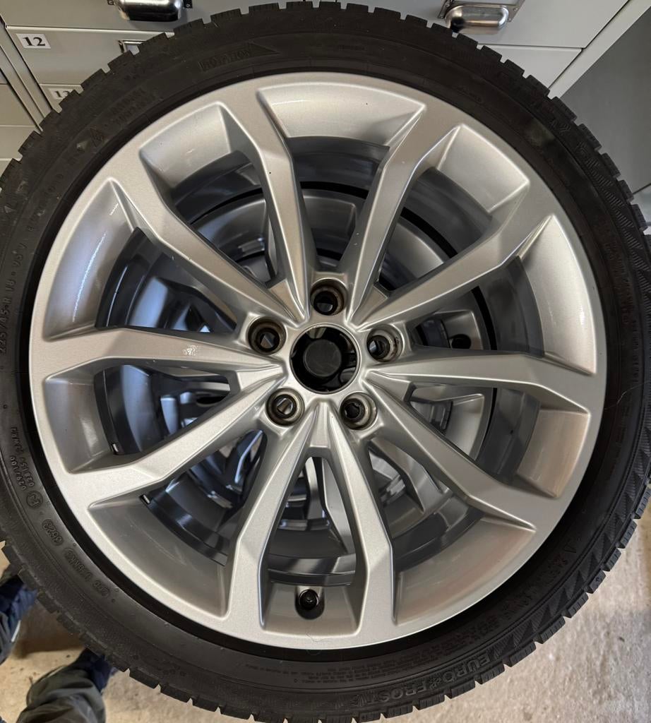 Pneus hiver ori. Audi 225/45 R18, Autos : Pièces & Accessoires, Enlèvement, Pneus hiver, Pneu(s)