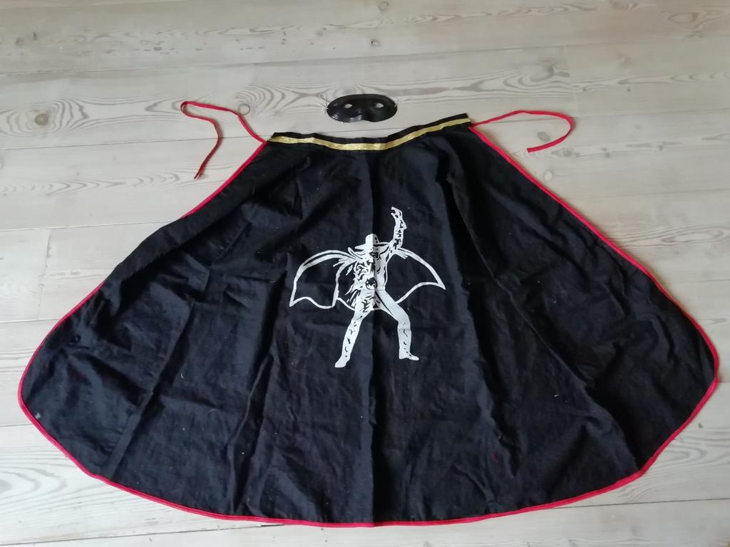 Zorro kostuum. Maat 140 =10jaar, Kinderen en Baby's, Carnavalskleding en Verkleedspullen, Ophalen of Verzenden, Zo goed als nieuw