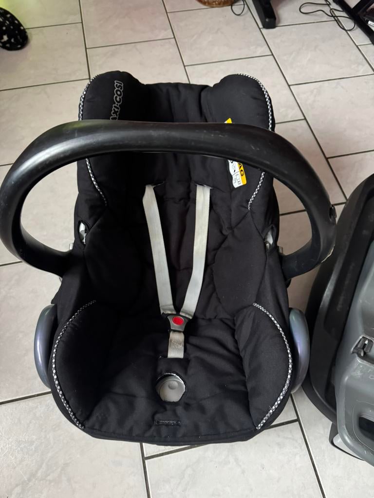 Maxi-Cosi / Bébé Confort, Kinderen en Baby's, Autostoeltjes, Gebruikt, Maxi-Cosi, Isofix, Ophalen
