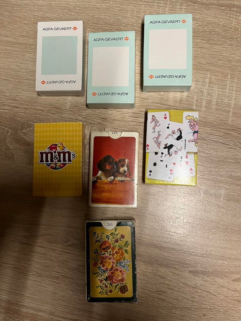 7 livres de cartes à jouer, Collections, Cartes à jouer, Jokers & Jeux des sept familles, Comme neuf, Carte(s) à jouer, Enlèvement ou Envoi