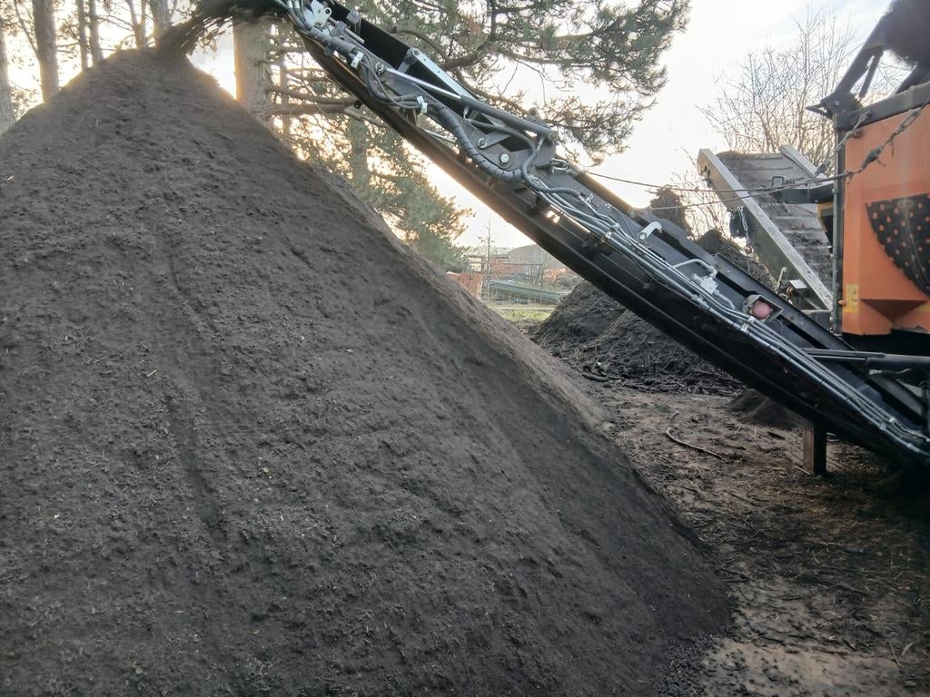 Zwarte grond, Tuin en Terras, Zand, Ophalen