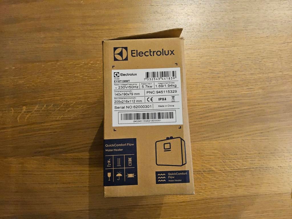 Electrolux elektrische doorstromer - 5.7 kW, Ophalen