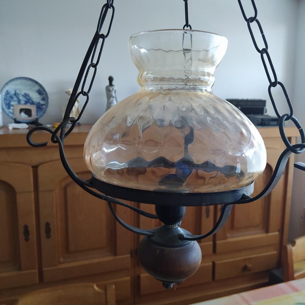 Lustre, Enlèvement, Comme neuf