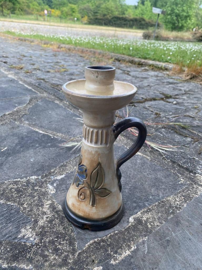 Lampe bougeoir en grès fleuri signé Grégoire (Bouffioulx), Enlèvement