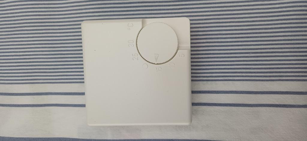 Nieuwe mechanische thermostaat, Doe-het-zelf en Bouw, Verwarming en Radiatoren, Ophalen, Nieuw, Thermostaat