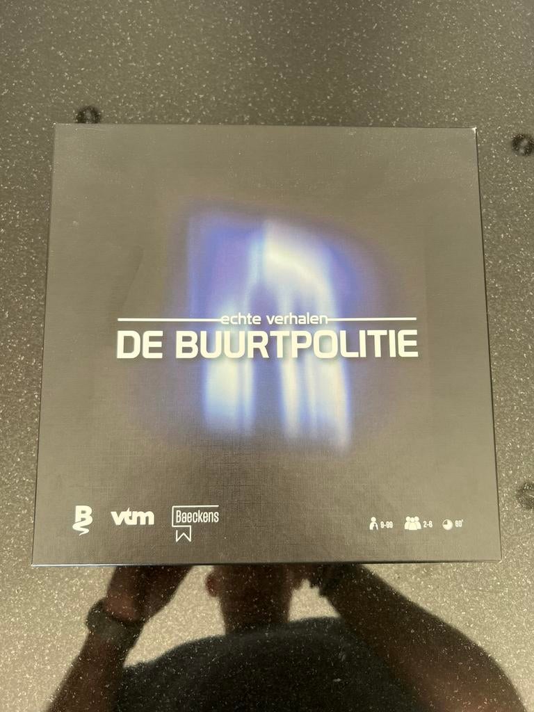 De buurtpolitie gezelschapsspel, Hobby en Vrije tijd, Vijf spelers of meer, Ophalen of Verzenden, Zo goed als nieuw