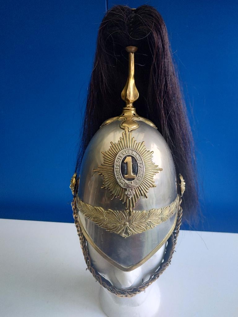 Britse Dragoons helm, Verzenden