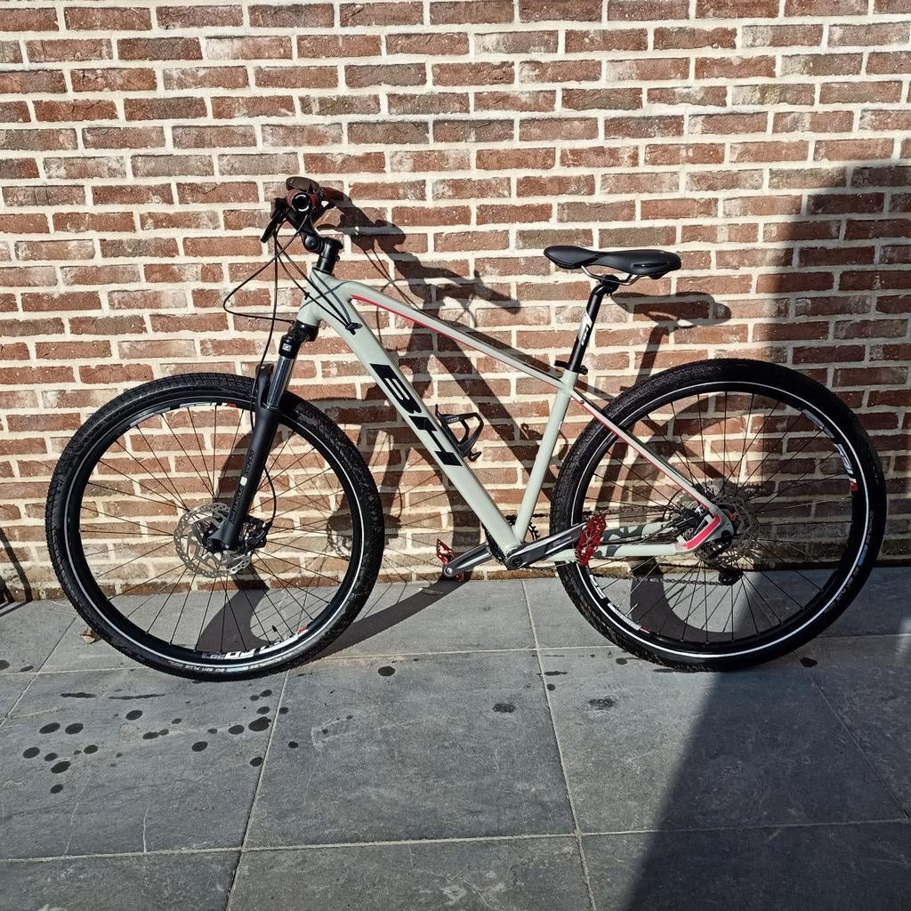 Fiets BH - nieuwstaat, Enlèvement