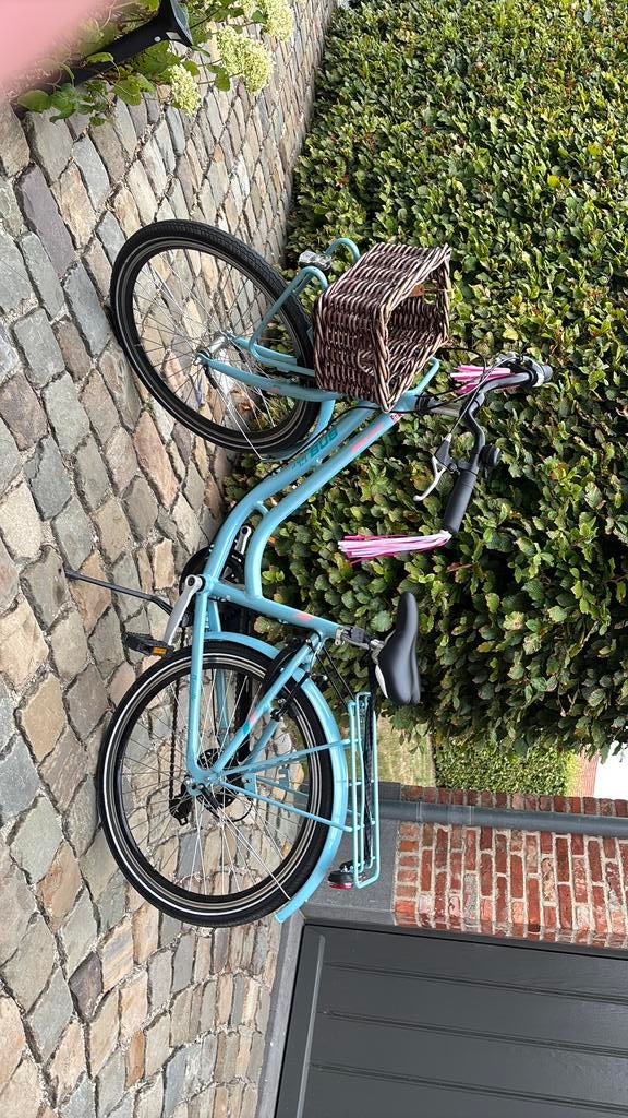 Meisjesfiets 22inch, Ophalen, Zo goed als nieuw
